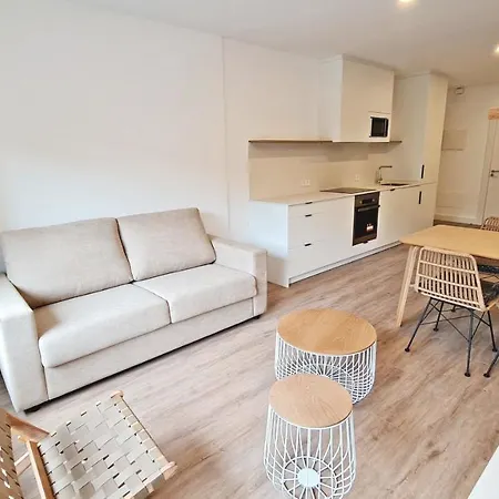 Br Silgar Апартаменти *